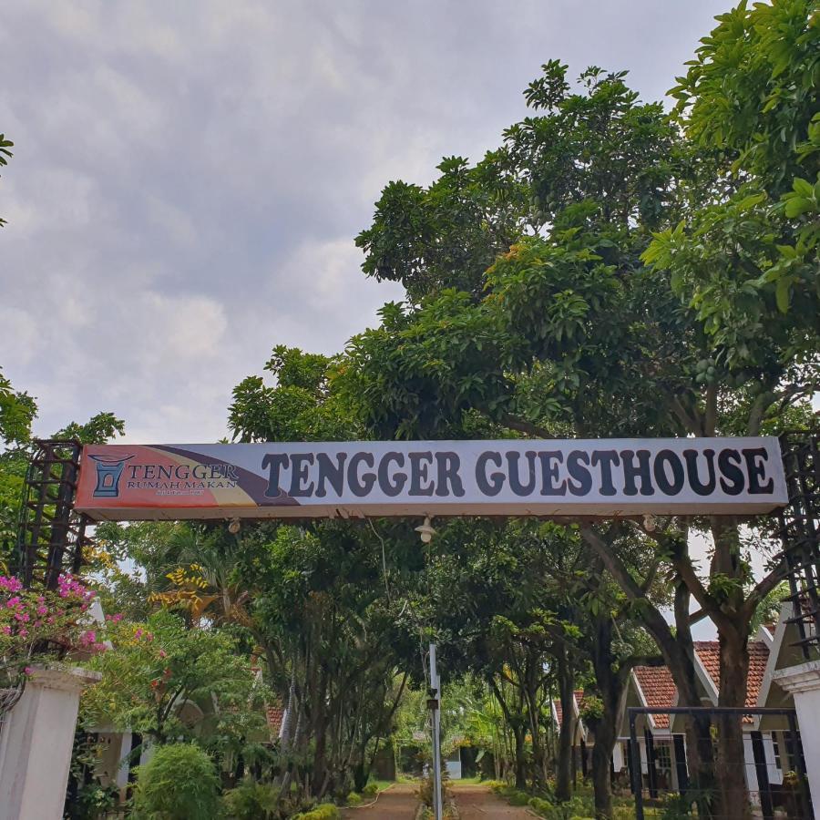 Tengger Guesthouse Pasuruan Exterior photo